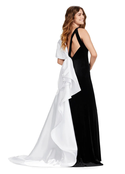 Selene Gown