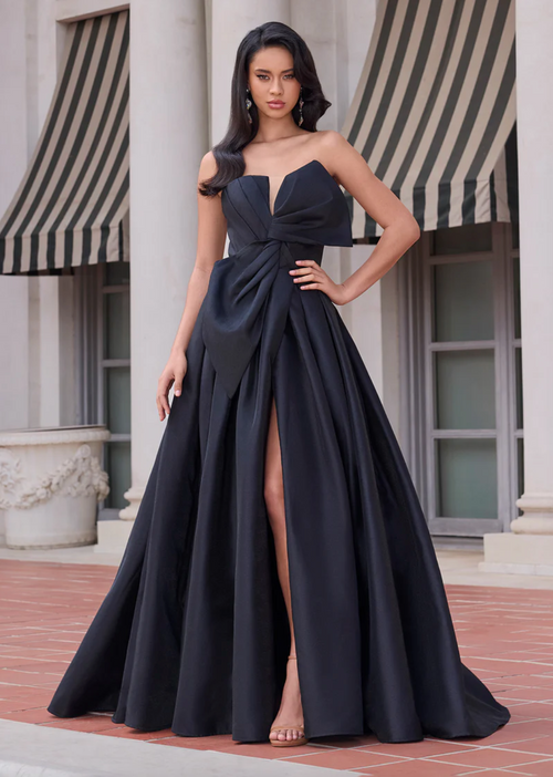 Ball Gown Prom Dresses - Volume, Drama & Red Carpet Energy