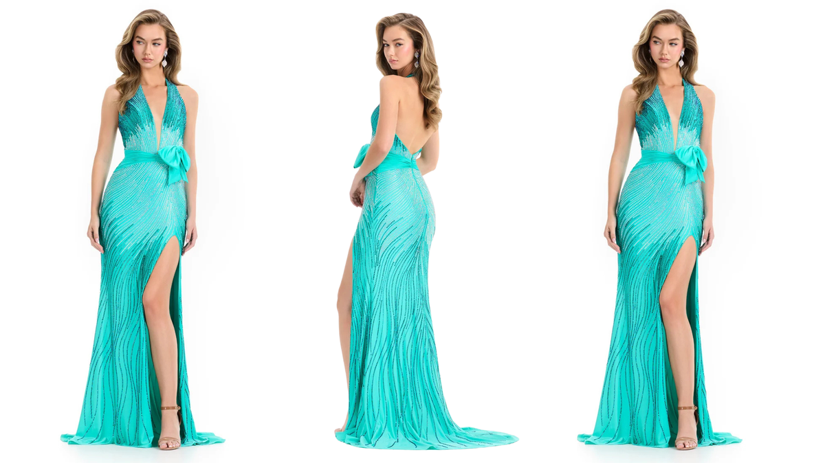 She’s Aquatic Glamour