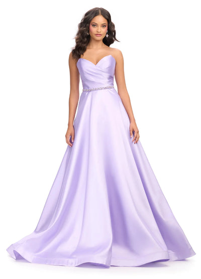 Close up video of a Lilac Satin Evening Gown with Sweetheart Neckline and Beaded Waist | Perfect for Formal Events